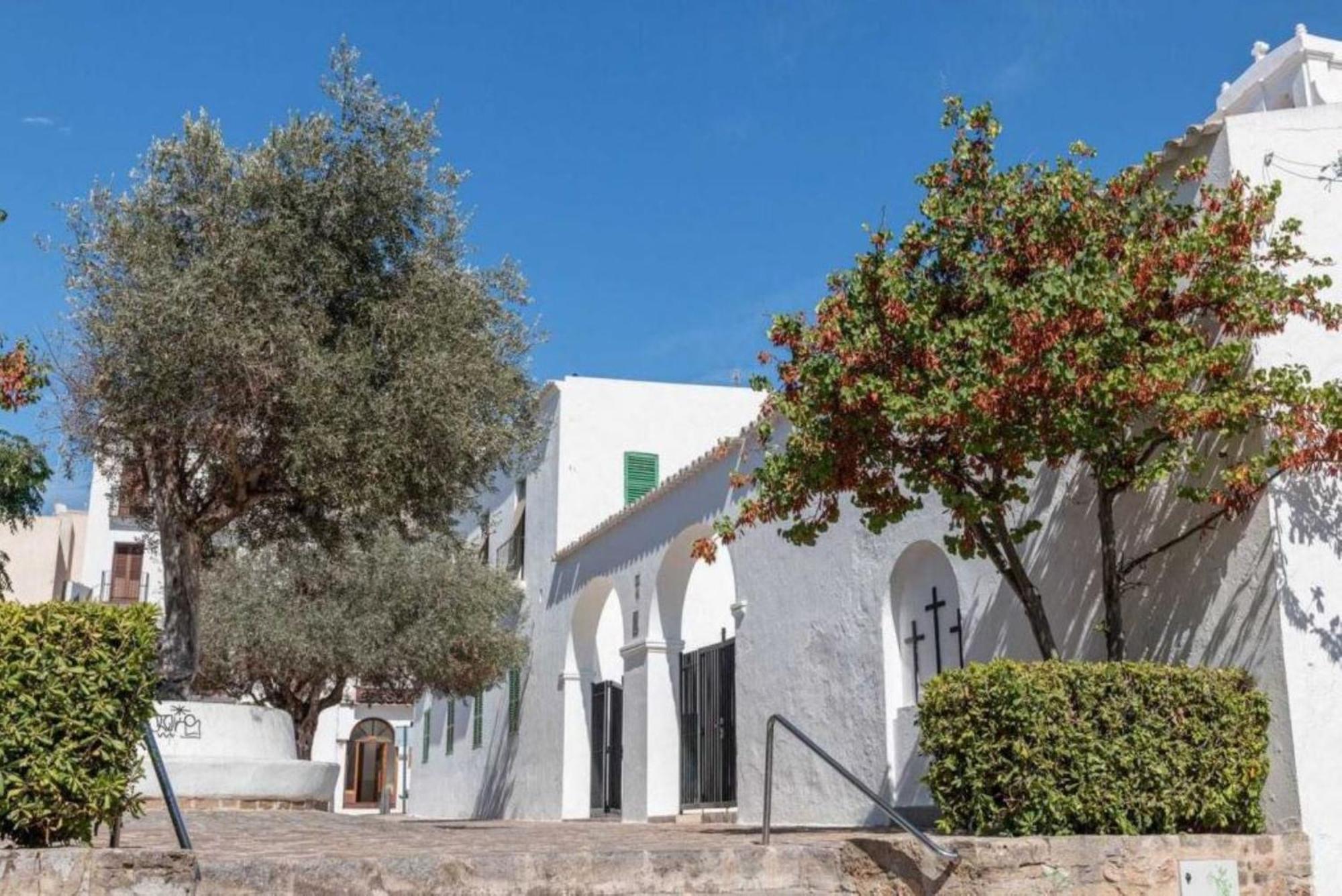 Hostal Cisne Hotell San Antonio  Eksteriør bilde