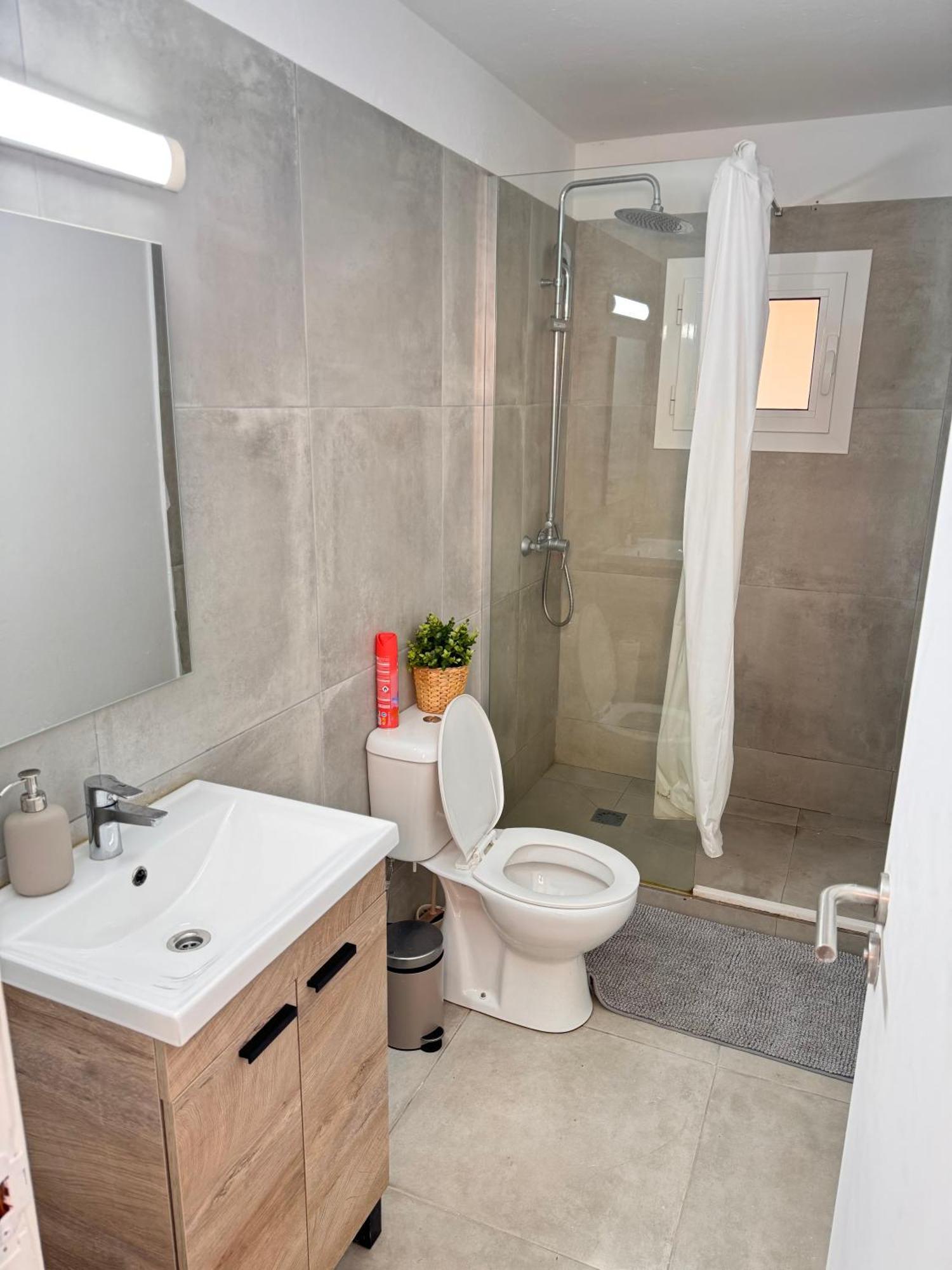 Hostal Cisne Hotell San Antonio  Eksteriør bilde