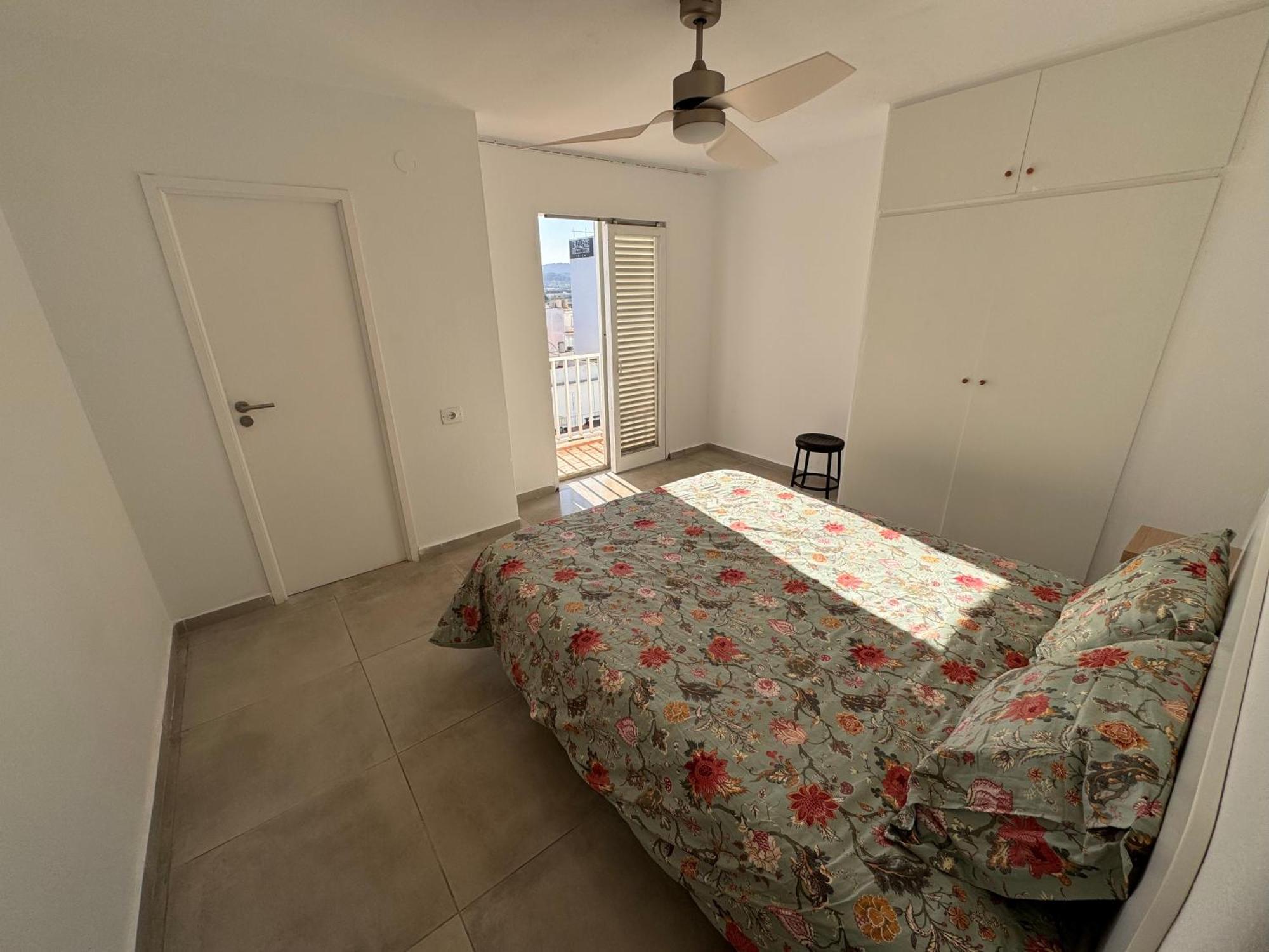 Hostal Cisne Hotell San Antonio  Eksteriør bilde