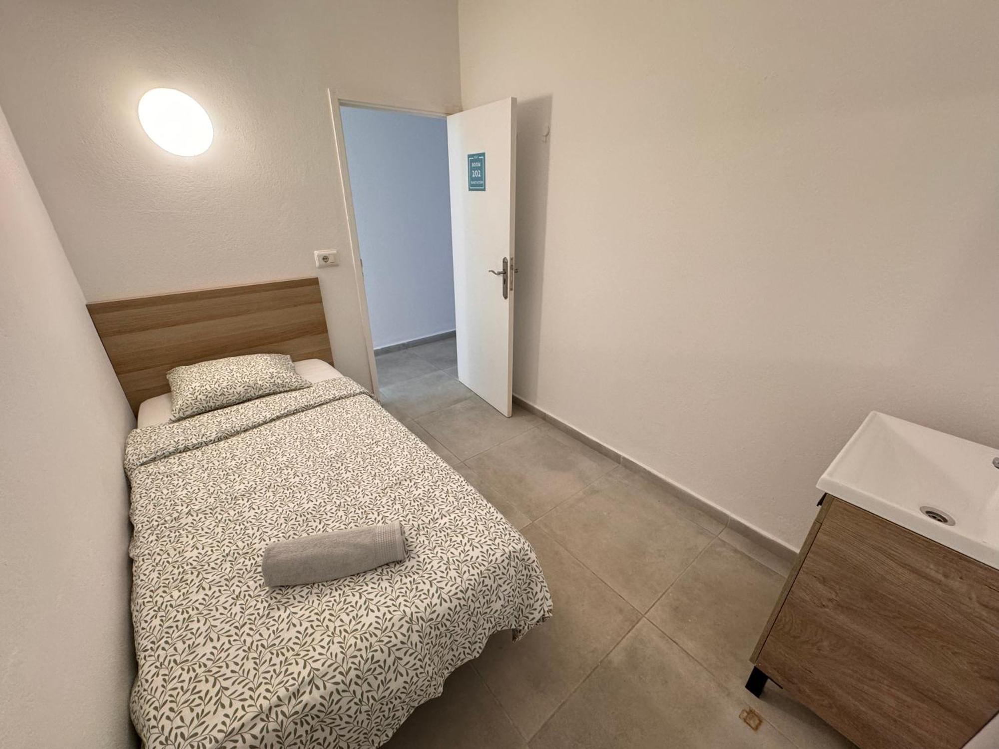 Hostal Cisne Hotell San Antonio  Eksteriør bilde