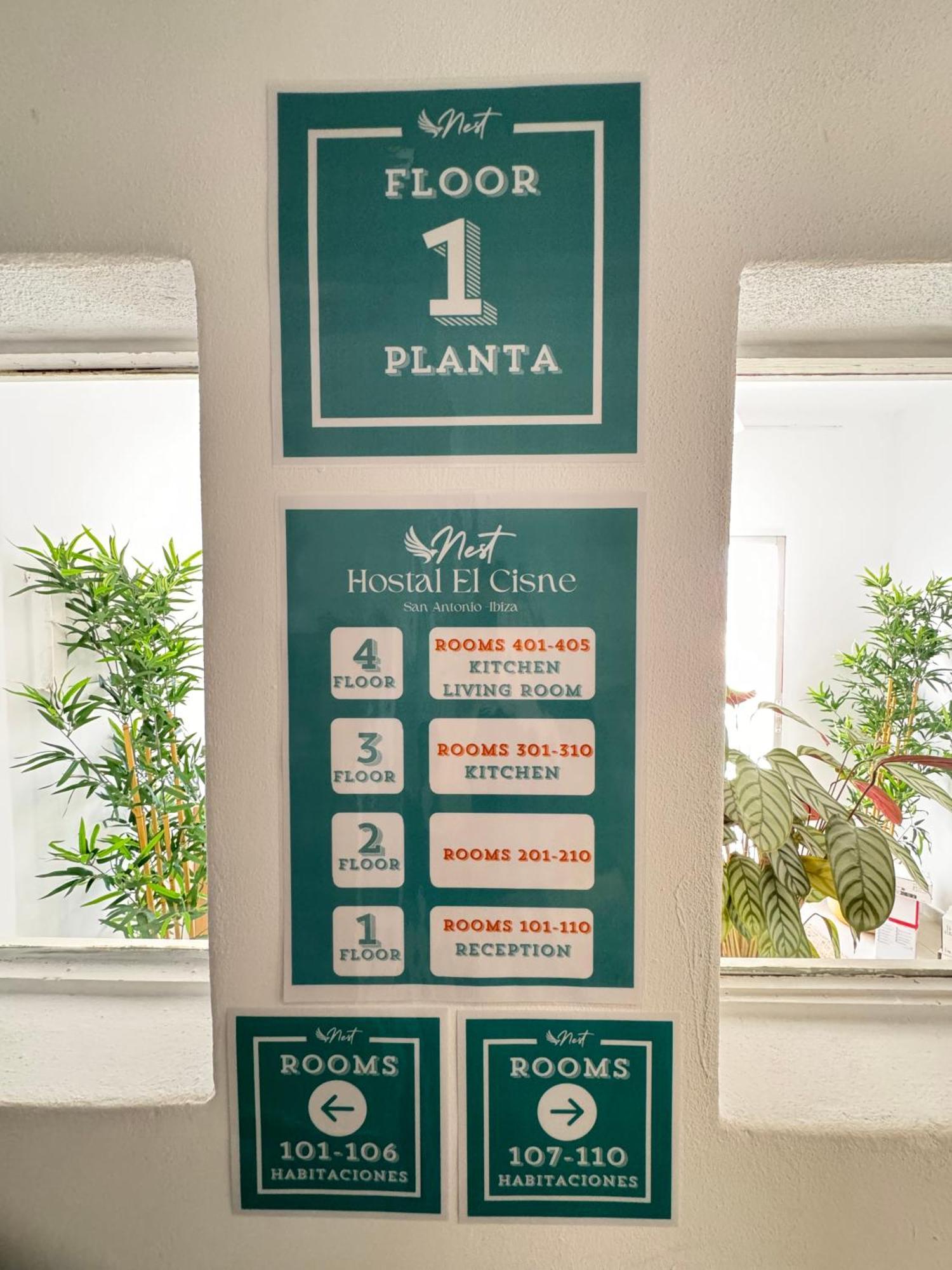 Hostal Cisne Hotell San Antonio  Eksteriør bilde
